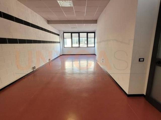Ufficio in affitto a Grumolo Delle Abbadesse, Veneto