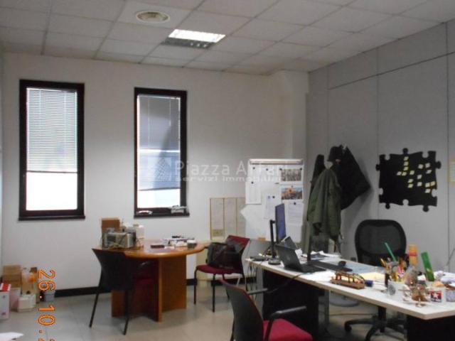 Ufficio in affitto a Unione delle Terre d'Argine, Campogalliano