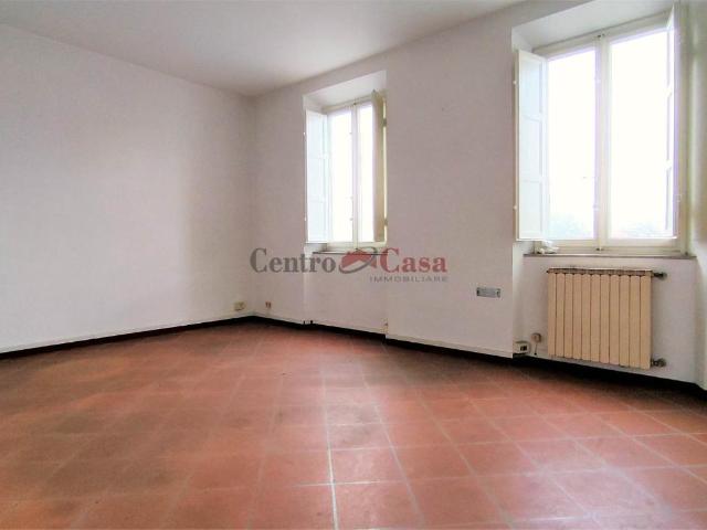 Ufficio in affitto a Capannori, Lucca