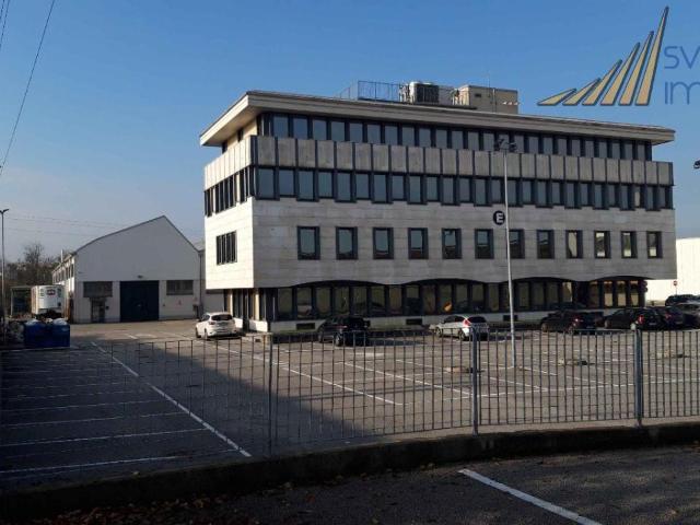 Ufficio in affitto a Agrate Brianza, Lombardia