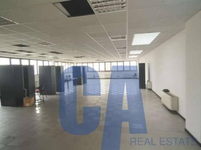 Ufficio in affitto a Caponago, Monza e della Brianza