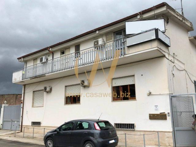 Ufficio in affitto a Casagiove, Campania