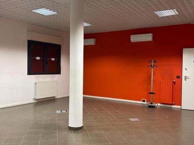 Ufficio in affitto a Unione dei comuni Valli del Reno, Lavino e Samoggia, Casalecchio Di Reno