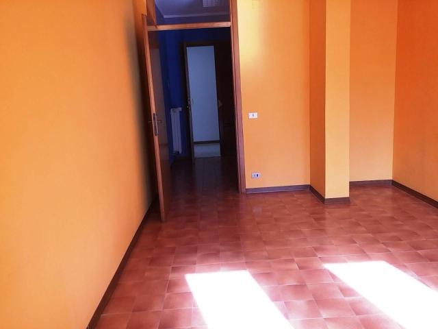 Ufficio in affitto a Marciana, Cascina