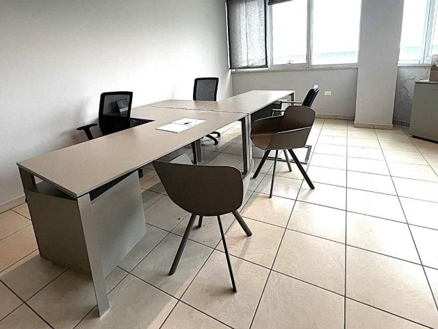 Ufficio in affitto a Marciana, Cascina