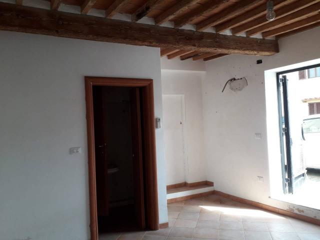 Ufficio in affitto a Navacchio, Cascina