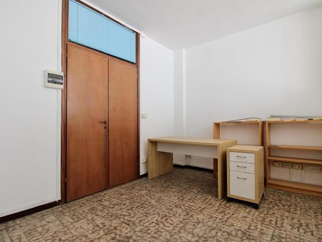 Ufficio in affitto a San Prospero, Cascina