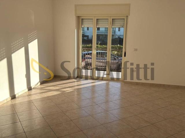 Ufficio in affitto a Casolla, Caserta