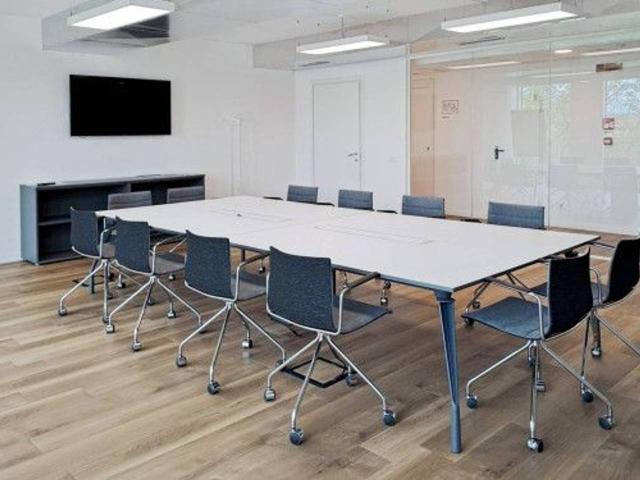 Ufficio in affitto a Villa Magri, Cassina De' Pecchi