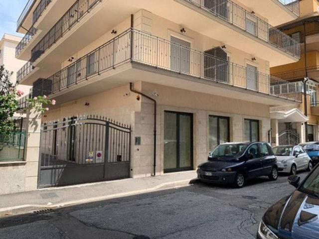 Ufficio in affitto a San Silvestro, Cassino