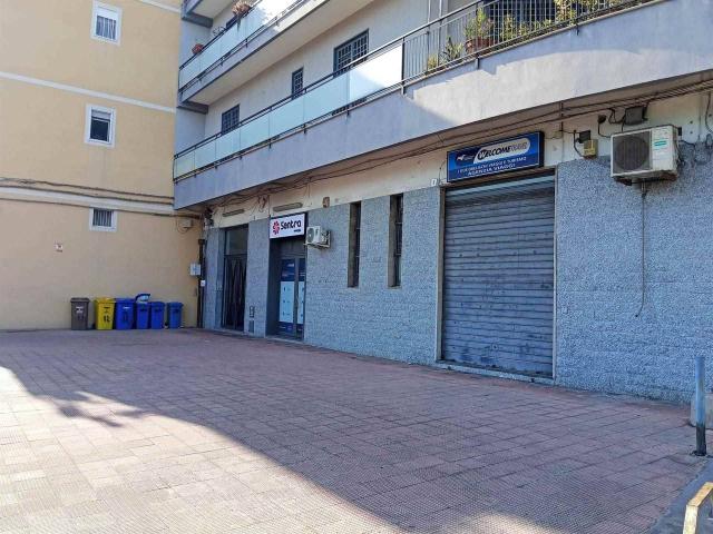 Ufficio in affitto a Gravina Di Catania, Sicilia