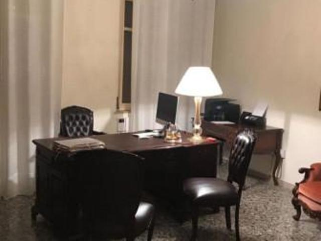 Ufficio in affitto a Siano, Catanzaro