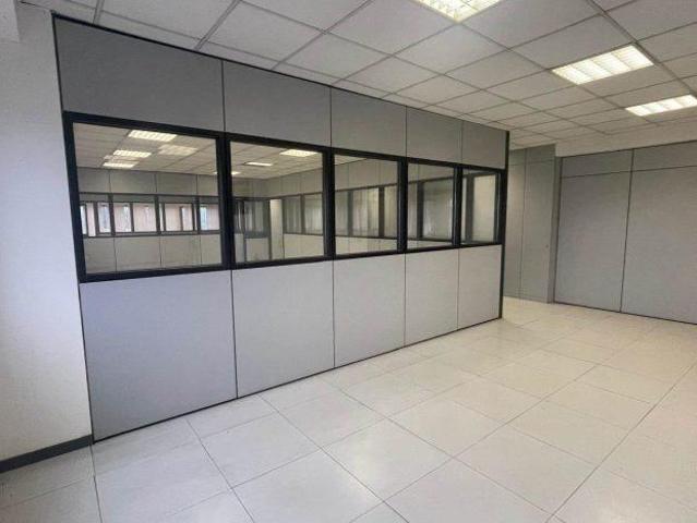 Ufficio in affitto a Ceriano Laghetto, Lombardia