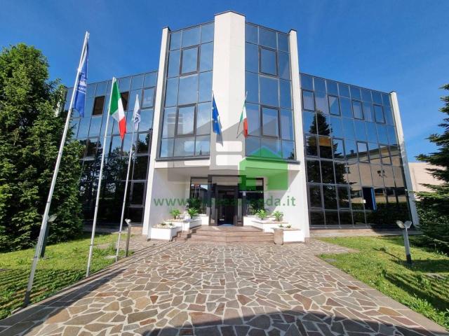 Ufficio in affitto a Cernusco Sul Naviglio, Lombardia