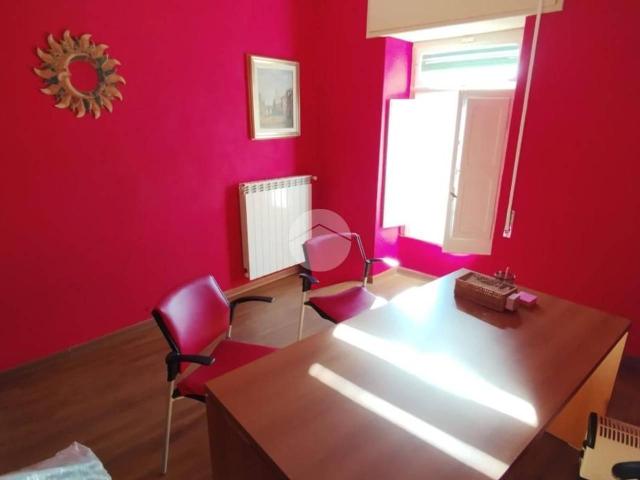 Ufficio in affitto a Cervaro, Lazio