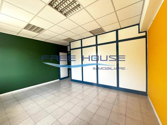 Ufficio in affitto a Milano Marittima, Cervia