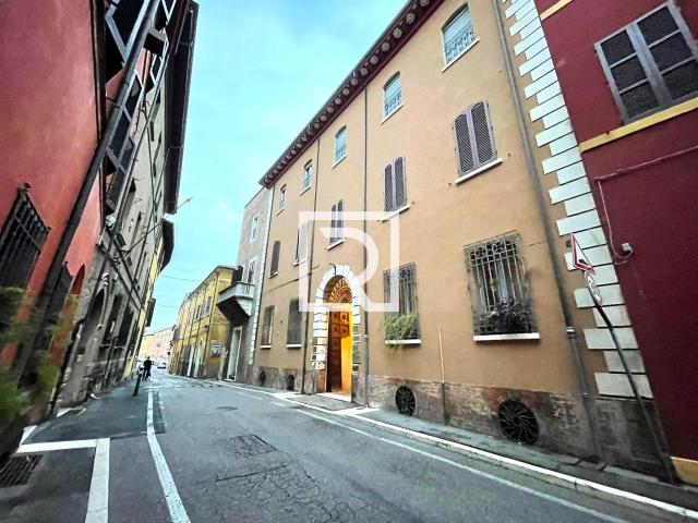 Ufficio in affitto a Unione dei comuni Valle del Savio, Cesenà