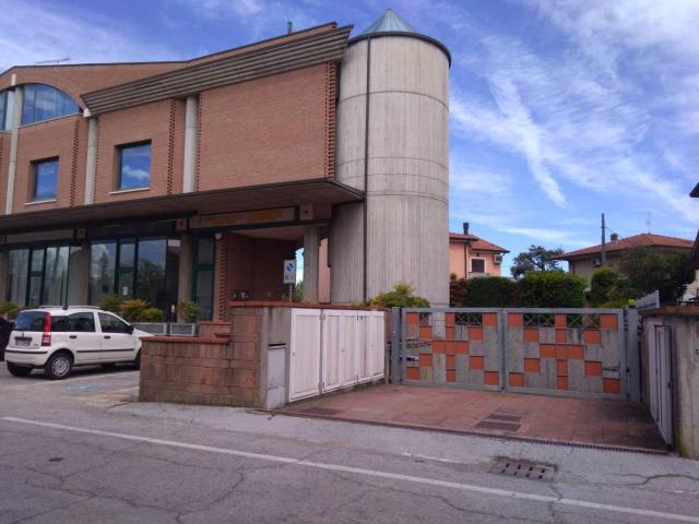 Ufficio in affitto a Unione dei comuni Valle del Savio, Cesenà