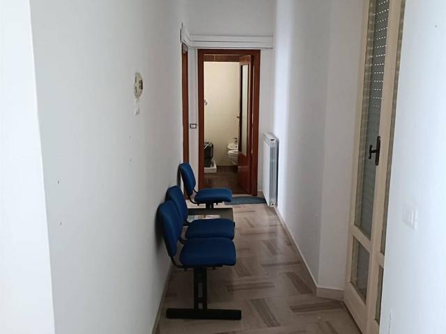 Ufficio in affitto a Chieti, Abruzzo