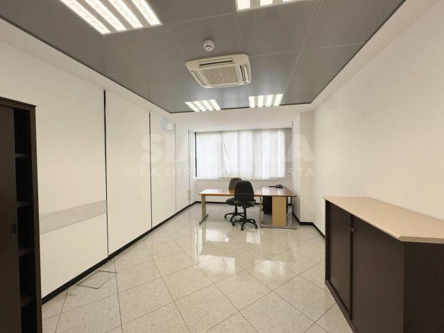 Ufficio in affitto a Zona Omogenea Milano Nord, Cinisello Balsamo