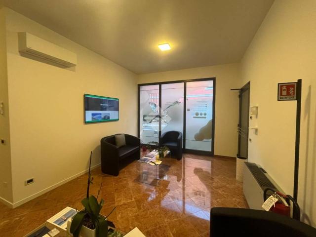 Ufficio in affitto a Cittadella, Veneto