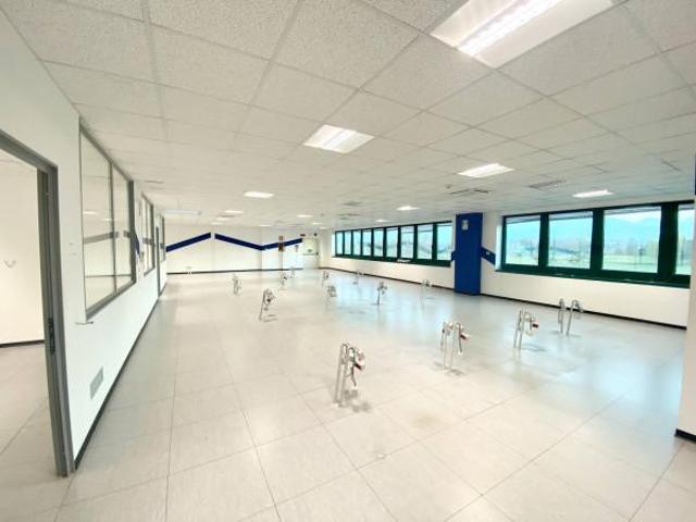Ufficio in affitto a Piemonte, Cuneo