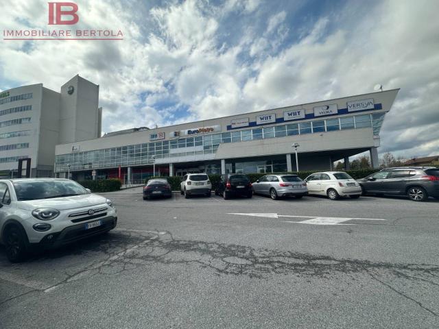 Ufficio in affitto a Piemonte, Cuneo