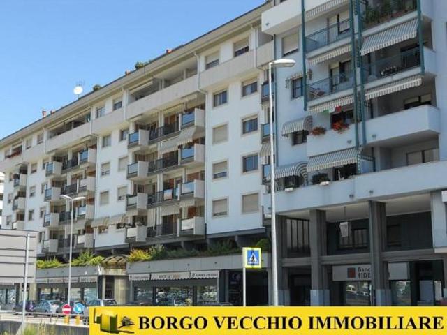 Ufficio in affitto a Gramsci, Piemonte
