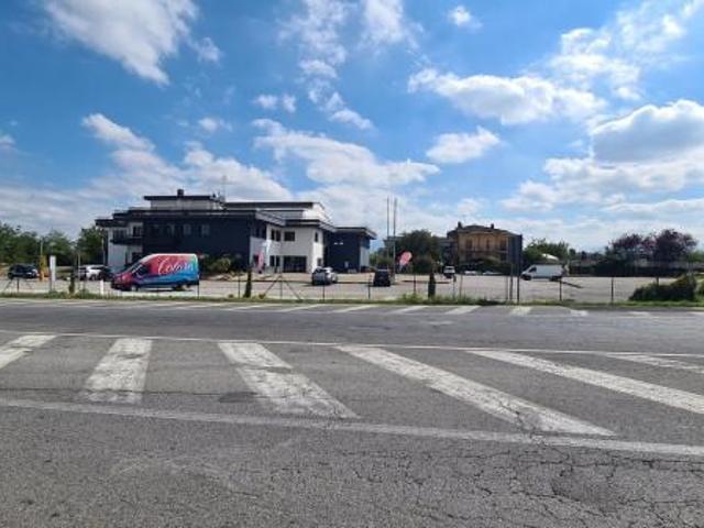 Ufficio in affitto a Piemonte, Cuneo