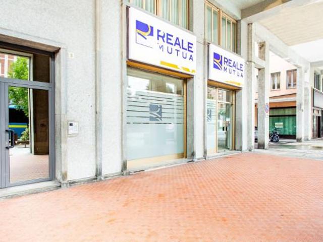 Ufficio in affitto a Cuneo Centro, Piemonte