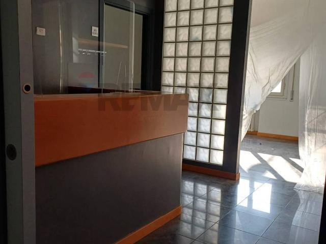 Ufficio in affitto a Unione dei Comuni Circondario dell'Empolese Valdelsa, Empoli