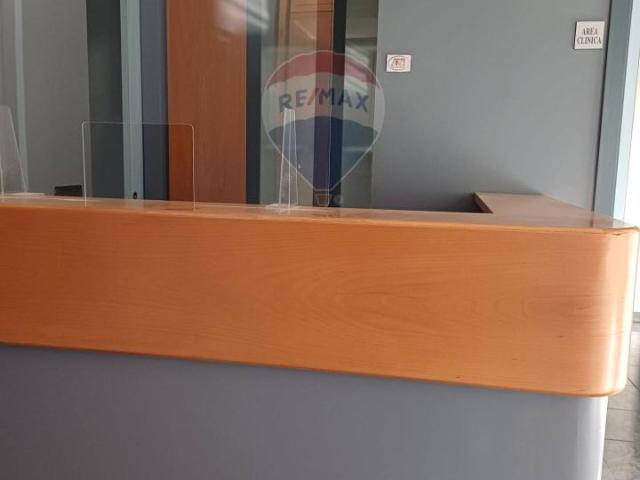 Ufficio in affitto a Unione dei Comuni Circondario dell'Empolese Valdelsa, Empoli