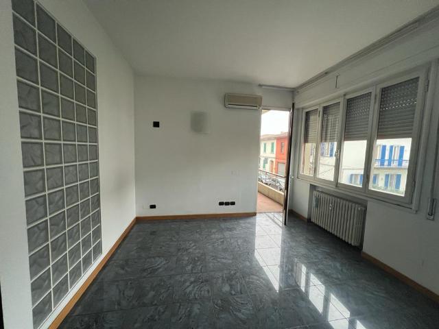 Ufficio in affitto a Unione dei Comuni Circondario dell'Empolese Valdelsa, Empoli
