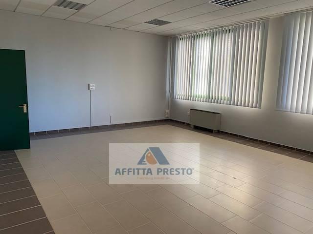 Ufficio in affitto a Unione dei Comuni Circondario dell'Empolese Valdelsa, Empoli