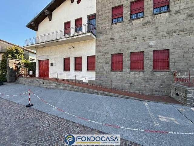 Ufficio in affitto a Erbusco, Lombardia
