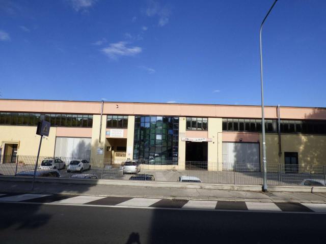 Ufficio in affitto a Case UNRRA, Marche