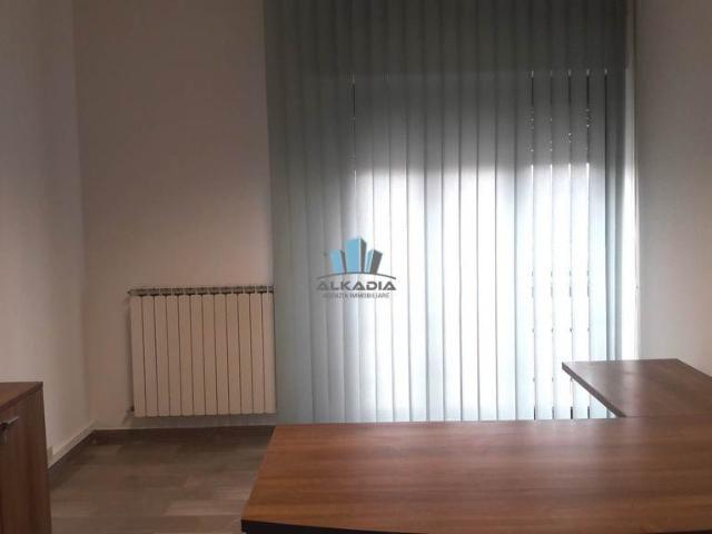 Ufficio in affitto a Marche, Fermo