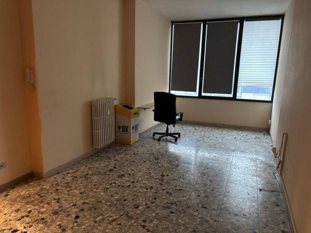 Ufficio in affitto a Quartiere 5, Firenze