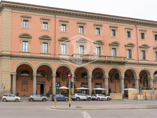 Ufficio in affitto a Quartiere 2, Firenze