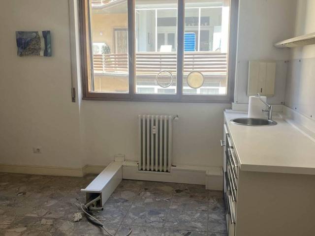 Ufficio in affitto a Quartiere 1, Firenze