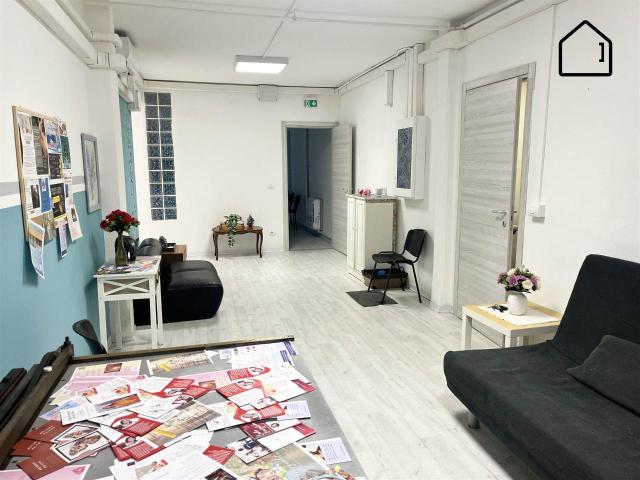 Ufficio in affitto a Quartiere 2, Firenze