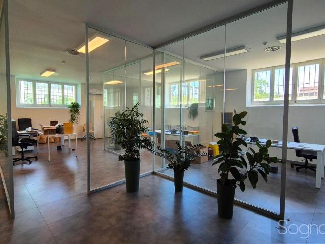 Ufficio in affitto a Quartiere 2, Firenze
