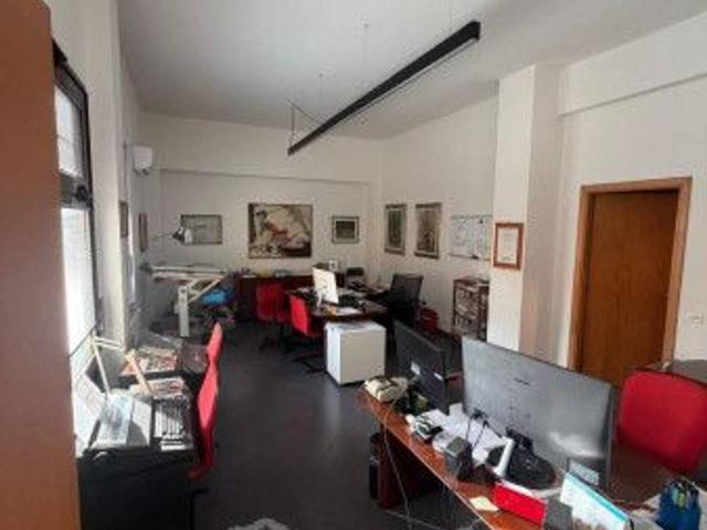 Ufficio in affitto a Quartiere 5, Firenze