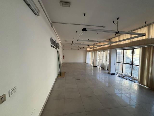 Ufficio in affitto a Quartiere 2, Firenze