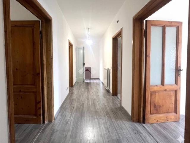 Ufficio in affitto a Quartiere 5, Firenze