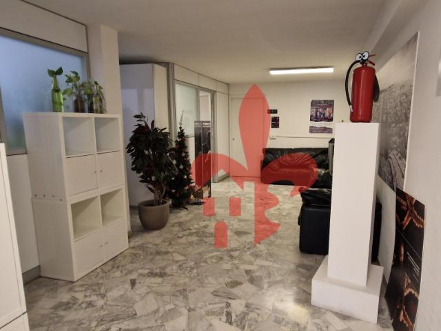 Ufficio in affitto a Quartiere 5, Firenze