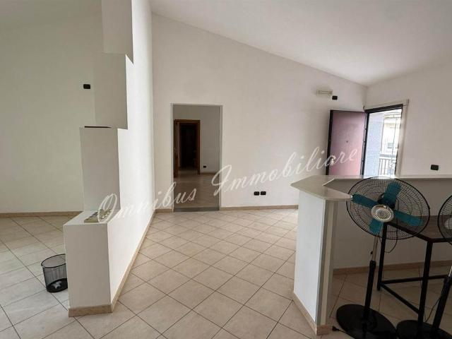 Ufficio in affitto a Puglia, Foggia