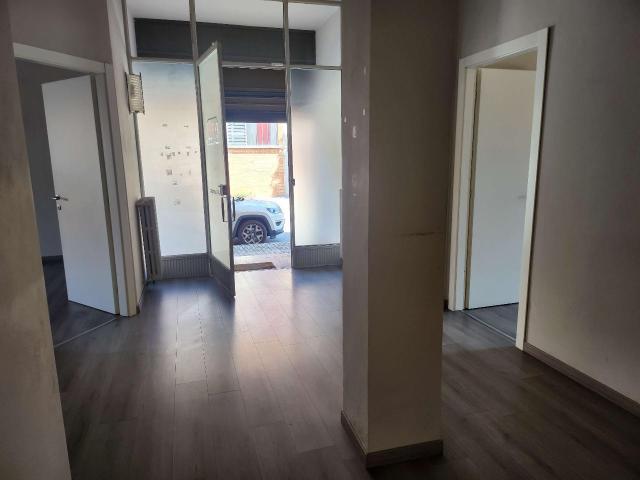 Ufficio in affitto a Piemonte, Cuneo
