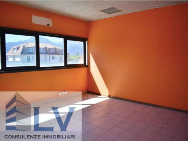 Ufficio in affitto a Frosinone, Lazio