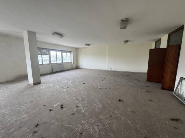 Ufficio in affitto a Frosinone, Lazio